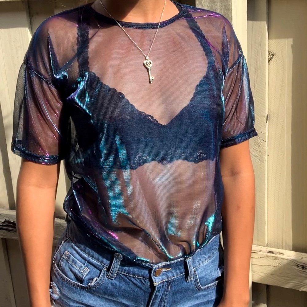 “Kelly” Multi-Chrome Tee